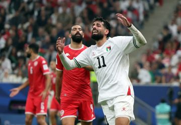 منتخب فلسطين يفرض تعادلا بطعم الفوز على تونس في كأس العرب منتخب فلسطين يفرض تعادلا بطعم الفوز على تونس في كأس العرب
