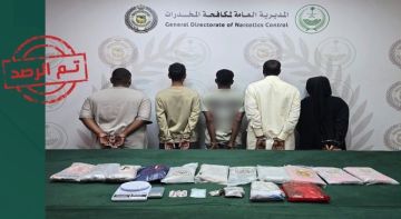 القبض على 5 وافدين في جدة لترويجهم 15 كجم حشيش القبض على 5 وافدين في جدة لترويجهم 15 كجم حشيش