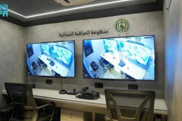 أمن المنشآت تستعرض عربة المراقبة الميدانية في جناحها ضمن معرض واحة الأمن بمهرجان الملك عبدالعزيز للإبل 2025