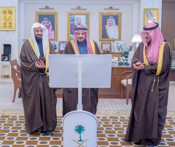 أمير القصيم يدشن مسابقة خادم الحرمين الشريفين لحفظ القرآن الكريم