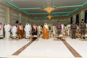 محافظ الليث يشهد حفل آمال ويفتتح قاعة العلاج الطبيعي لذوي الإعاقة