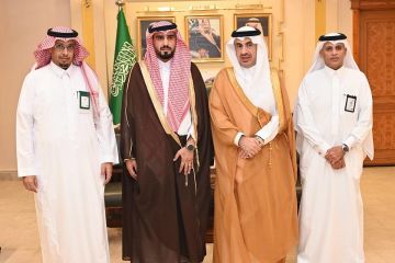 محافظ الليث يستعرض جهود البيئة والمياه والزراعة في تعزيز التنمية المستدامة