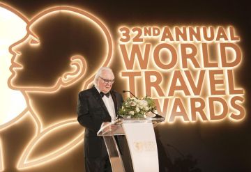 تتويج المنامة كأفضل وجهة عالمية لسياحة الأعمال في حفل جوائز السفر العالمية 2025