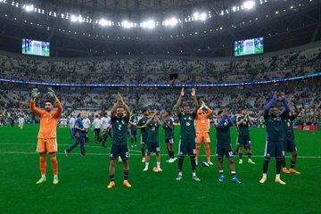 بعد مباراة مثيرة الأخضر السعودي يتغلب على فلسطين ويعبر إلى نصف نهائي كأس العرب بعد مباراة مثيرة الأخضر السعودي يتغلب على فلسطين ويعبر إلى نصف نهائي كأس العرب