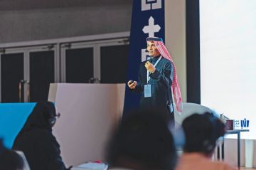 ورشة نقدية تقرأ الجمال في كتاب جدة 