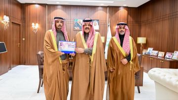 أمير حائل يستقبل مدير عام فرع وزارة الصحة بالمنطقة والرئيس التنفيذي لتجمع حائل الصحي أمير حائل يستقبل مدير عام فرع وزارة الصحة بالمنطقة والرئيس التنفيذي لتجمع حائل الصحي