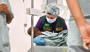 إغاثي الملك سلمان يطلق 7 مشاريع طبية تطوعية في الصومال ويختتم حملة لجراحات القلب بموريتانيا إغاثي الملك سلمان يطلق 7 مشاريع طبية تطوعية في الصومال ويختتم حملة لجراحات القلب بموريتانيا