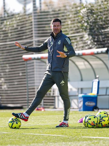 ألونسو: أهمية مبابي أكبر من أهدافه