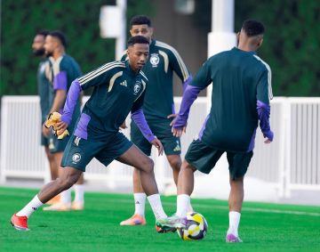 الأخضر يختتم استعداداته لمواجهة عمان في بداية مشواره بكأس العرب