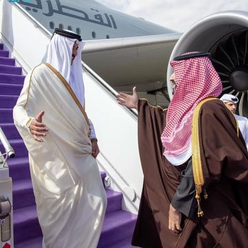 في زيارة تجسد الروابط التاريخية والارتقاء بالعلاقات.. ولي العهد يستقبل أمير قطر