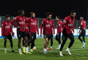 الهلال يختتم التحضيرات لمواجهة الخليج