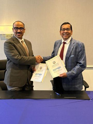 هئية الربط الكهربائي توقع اتفاقية مع (إبري) لوضع خارطة طريق للطاقة في المنطقة هئية الربط الكهربائي توقع اتفاقية مع (إبري) لوضع خارطة طريق للطاقة في المنطقة