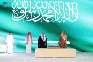 تحت رعاية خادم الحرمين ونيابة عنه.. أمير الرياض يكرم الفائزين بجائزة الملك خالد لعام 2025