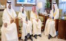 أمير الرياض يطلع على خطط الأعمال