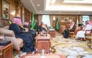 أمير جازان يستقبل الرئيس التنفيذي للمركز الوطني لتنمية القطاع غير الربحي