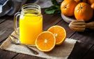 ليس فيتامين سي فقط.. تقرير: عصير البرتقال الطبيعي يقدم فوائد مذهلة لصحة القلب والدماغ