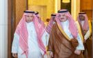 أمير الشرقية يعزي عضو مجلس الشورى سعد العتيبي في وفاة والده