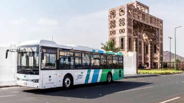 تدشين 9 مسارات جديدة ضمن شبكة حافلات المدينة