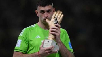 مارتينيز وبايلي على رادار الانتقال إلى دوري روشن مارتينيز وبايلي على رادار الانتقال إلى دوري روشن