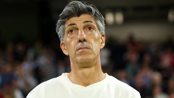 عرض سعودي للتعاقد مع المدرب الإسباني إيمانويل ألغواسيل عرض سعودي للتعاقد مع المدرب الإسباني إيمانويل ألغواسيل