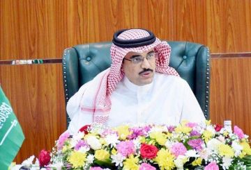 1700 مدرسة في الطائف تستقبل أكثر من 260 ألف طالب وطالبة غدا بعد إجازة العيد 1700 مدرسة في الطائف تستقبل أكثر من 260 ألف طالب وطالبة غدا بعد إجازة العيد