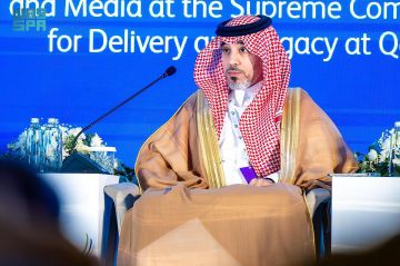 جلسة في منتدى الاستثمار الرياضي تناقش تحديات الإعلام الرياضي وكيفية تجاوزها جلسة في منتدى الاستثمار الرياضي تناقش تحديات الإعلام الرياضي وكيفية تجاوزها