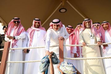 أمير جازان يطلق إشارة بدء فعاليات مهرجان حريد فرسان الـ21