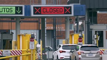 كندا ترد بقوة على واشنطن وتفرض رسوما 25 على السيارات الأمريكية كندا ترد بقوة على واشنطن وتفرض رسوما 25 على السيارات الأمريكية