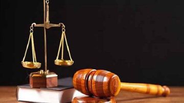  التحقيق مع معلم استدرج طالبة إلى منزله بحجة مس الجن