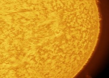 شاهد.. مقطع فيديو يوثق النشاط الشمسي بالتقاطه من مرصد الختم الفلكي