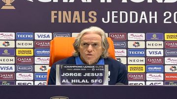 جيسوس قبل قمة الأهلي: التناغم واللعب كمجموعة يحسم المواجهات الكبيرة