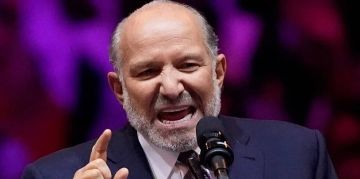 وزير التجارة الأمريكي: الرسوم الجمركية ستبقى سارية لأيام وأسابيع.. ولا نية لتعديلها أو إلغائها