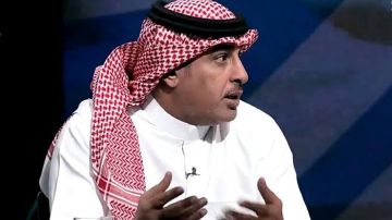 عبدالعزيز الدوسري: فيجا يملك حصانة في الأهلي.. فيديو