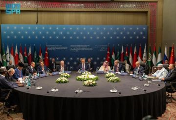 مجموعة الاتصال بشأن غزة تؤكد رفض التهجير وتشدد على إقامة دولة فلسطين على حدود 1967 مجموعة الاتصال بشأن غزة تؤكد رفض التهجير وتشدد على إقامة دولة فلسطين على حدود 1967