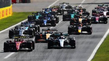 مختص: سائقي الفورمولا 1 يواجهون تحديات بدنية قاسية داخل المقصورة.. فيديو