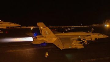 بينهم قيادات بارزة.. مقتل 70 حوثيا بغارات أمريكية دقيقة في الحديدة وصنعاء