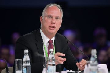 مبعوث بوتين لـCNN: الشركات الأمريكية سيرحب بها في روسيا إذا رفعت العقوبات مبعوث بوتين لـCNN: الشركات الأمريكية سيرحب بها في روسيا إذا رفعت العقوبات