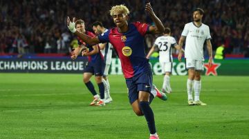 أغنية Shake Body ووالدة يامال تخطف الأضواء في تتويج برشلونة بكأس الملك.. فيديو