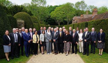 العالم يثمن دعم السعودية لمبادرة رسل السلام... أكثر من (2.3) مليار ساعة تطوع في (176) دولة العالم يثمن دعم السعودية لمبادرة رسل السلام... أكثر من (2.3) مليار ساعة تطوع في (176) دولة