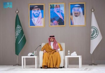 رئيس لجنة الحج العليا يقود ميدانيا استعدادات الحج ويشيد بجنود الأمن ومبادرة طريق مكة