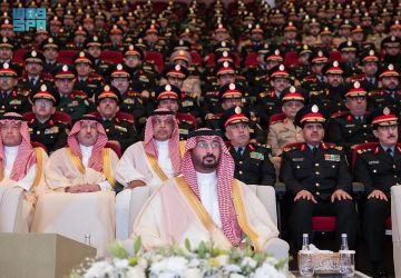 وزير الحرس الوطني يرعى حفل تخريج الدفعة السادسة من برنامج القيادة والأركان