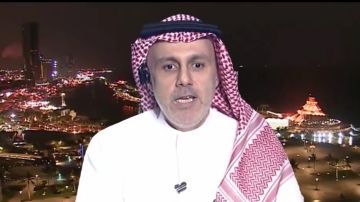 اختصاصي: بكتيريا أجهزة الأوبتكل تتجاوز كرسي المرحاض بـ 400 مرة .. فيديو