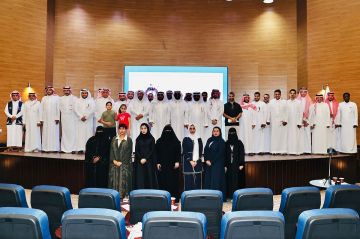 350 إعلاميا يتفاعلون مع دورات صناعة المحتوى والظهور الإعلامي في بيت الثقافة بالدمام 350 إعلاميا يتفاعلون مع دورات صناعة المحتوى والظهور الإعلامي في بيت الثقافة بالدمام