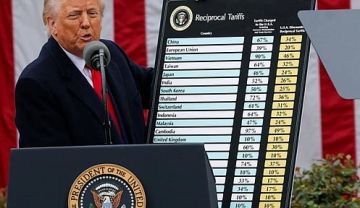 بعدما هزت الاقتصاد العالمي.. القضاء الأمريكي يجمد رسوم ترامب الجمركية والبيت الأبيض يعلق بعدما هزت الاقتصاد العالمي.. القضاء الأمريكي يجمد رسوم ترامب الجمركية والبيت الأبيض يعلق