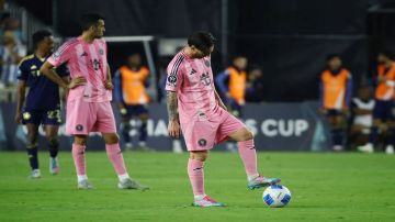 خيبة أمل جديدة لميسي وإنتر ميامي بعد وداع دوري أبطال كونكاكاف .. فيديو وصور خيبة أمل جديدة لميسي وإنتر ميامي بعد وداع دوري أبطال كونكاكاف .. فيديو وصور