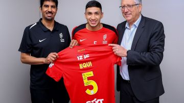 سفير الأرجنتين يزور مقر نادي القادسية .. صور