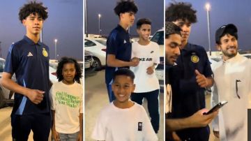 كريستيانو جونيور يلفت الأنظار بطوله خلال التصوير مع الجمهور..فيديو كريستيانو جونيور يلفت الأنظار بطوله خلال التصوير مع الجمهور..فيديو