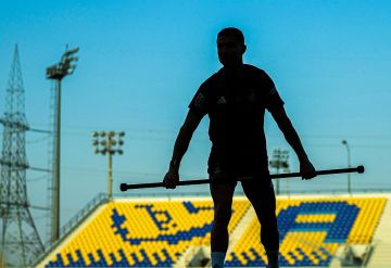 هل يعود رونالدو إلى تشكيلة النصر أمام الخليج اليوم؟.. قناة تبث مجانا