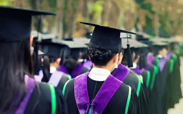 كثرة حفلات النجاح والتخرج ترهق كاهل الأسر.. تبدأ من رياض الأطفال حتى الدراسات العليا!