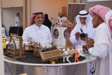 أهازيج الشاي تعبق في ثادق.. ختام مهرجان اليوم العالمي للشاي وسط حضور واسع أهازيج الشاي تعبق في ثادق.. ختام مهرجان اليوم العالمي للشاي وسط حضور واسع